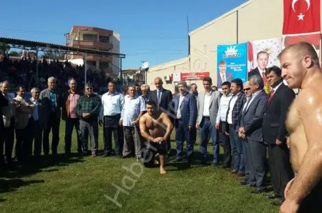 Haber: Başpehlivan süleyman aykiri 3.oldu - Öne Çıkan