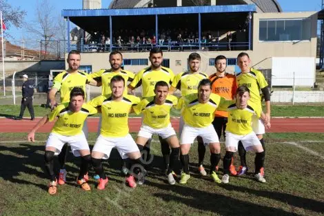 Hendek boğazspor ,lidere geçit vermedi