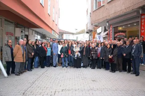 Haber: Chp hendek’te ayhan bal milletvekili aday adayi - Öne Çıkan
