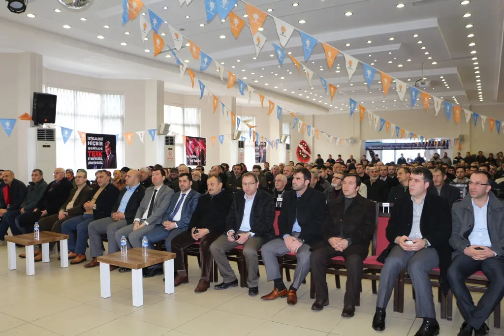 Haber: Ak Parti Hendek Gençlik Kollarında Yeni Başkan Muhammet Erci - Galeri-1