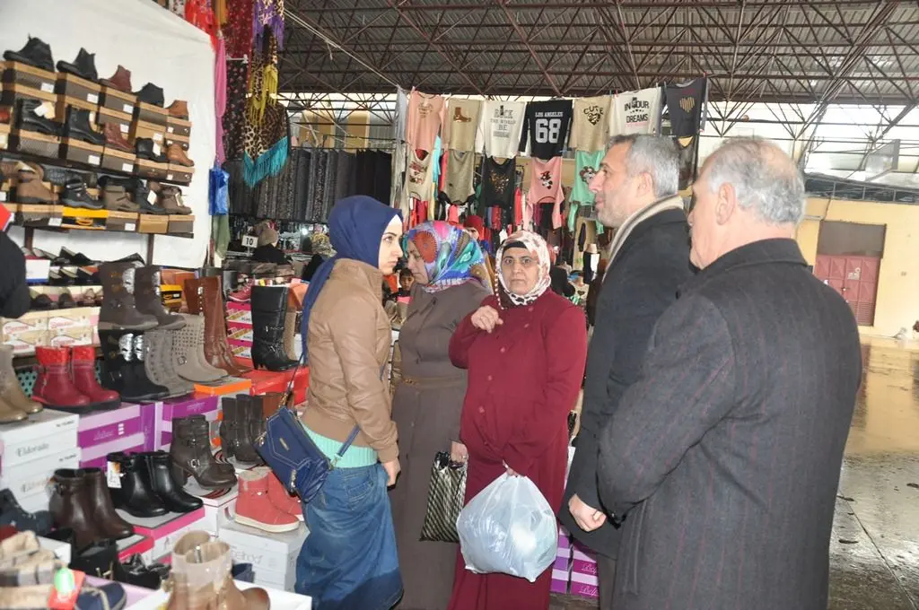 Haber: Babaoğlu Pazaryeri esnafını gezdi - Galeri-1