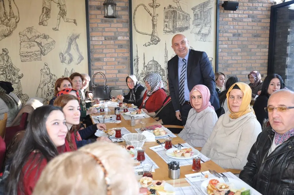 Haber: Hendek Chp Kahvaltıda Buluştu - Galeri-1