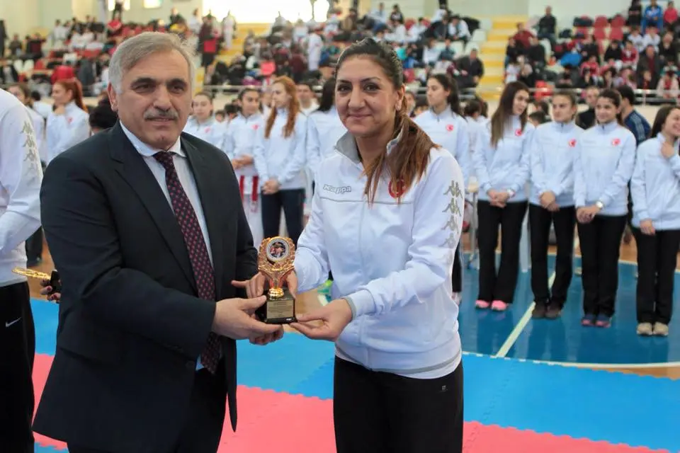 Haber: Karateciler Gaffar Okkan’ı Unutmadı - Öne Çıkan