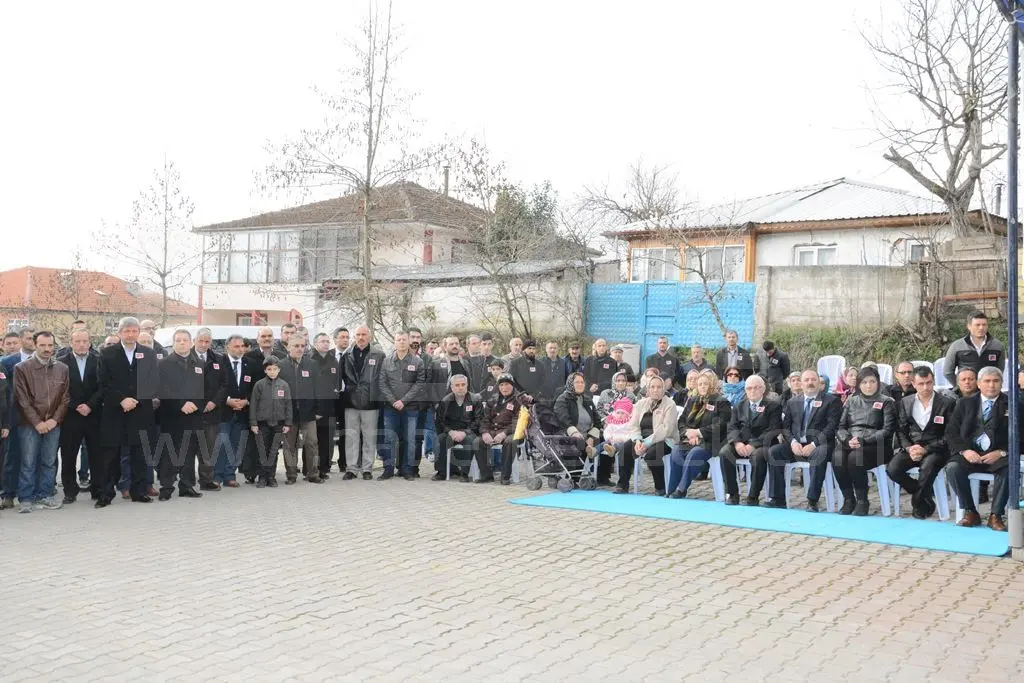 Haber: Gaffar Okkan Mezarı Başında Dualarla Anıldı - Galeri-3