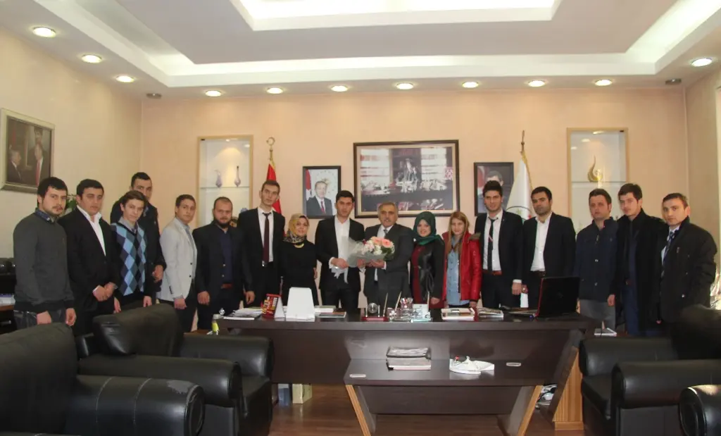 Haber: AK Parti Gençlik Kollarından İnci’ye ziyaret - Öne Çıkan