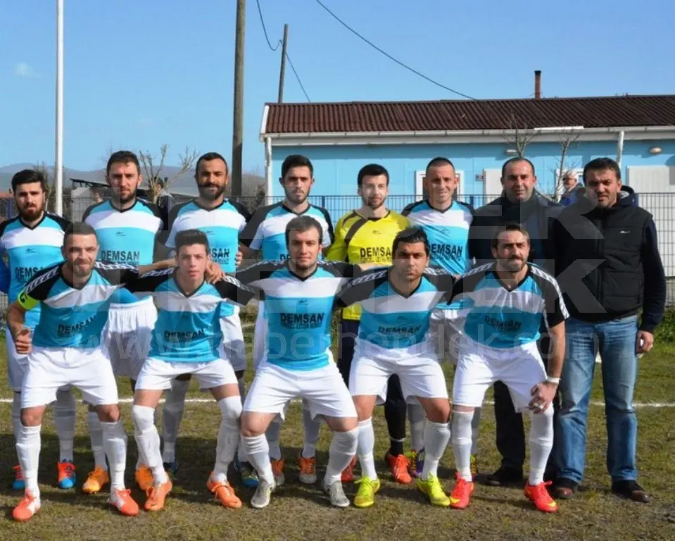 Haber: Hendek Boğazspor’dan Sarıcalarspor’a Beşi Biryerde - Öne Çıkan