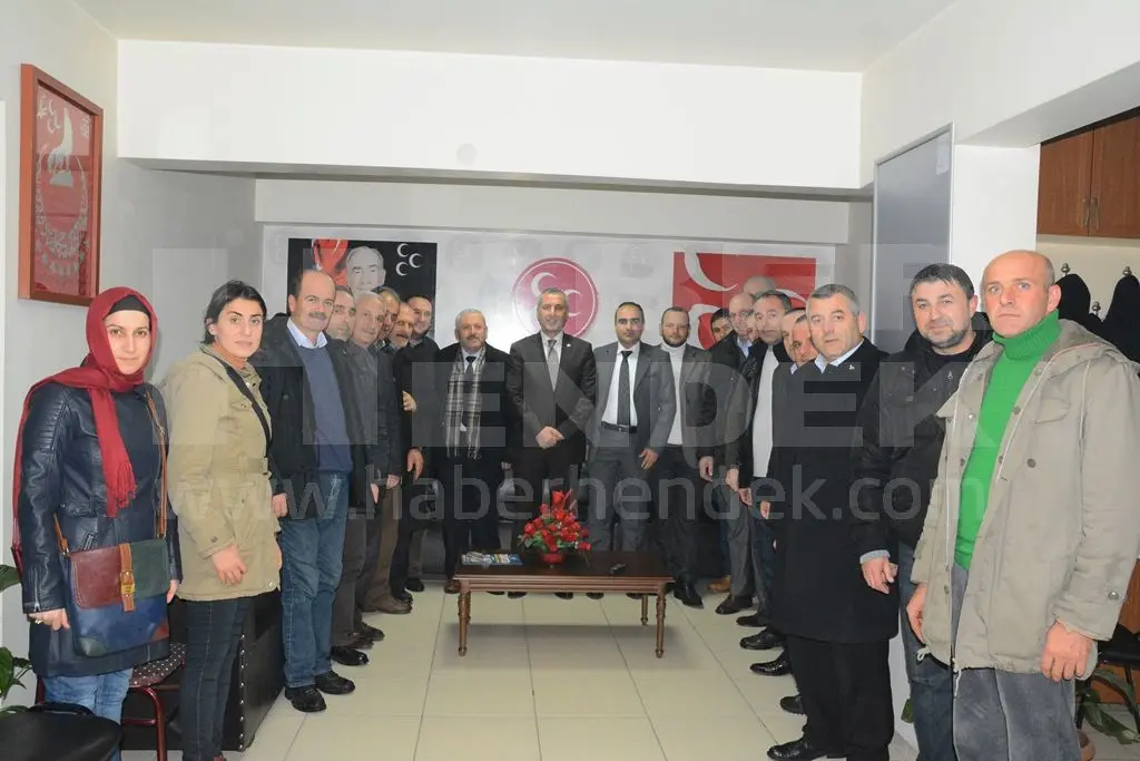Haber: Taşdeviren , MHP Hendek Teşkilatını ziyaret etti - Öne Çıkan