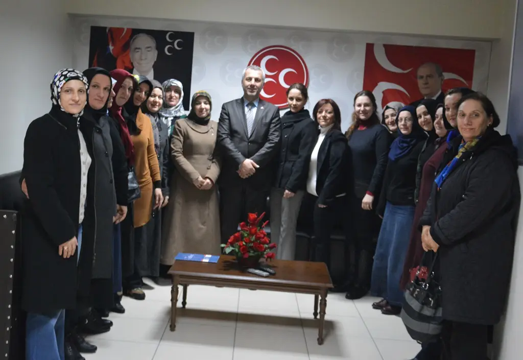 Haber: MHP Hendek Kadın Kolları Çalışmalara hız verdi - Galeri-1