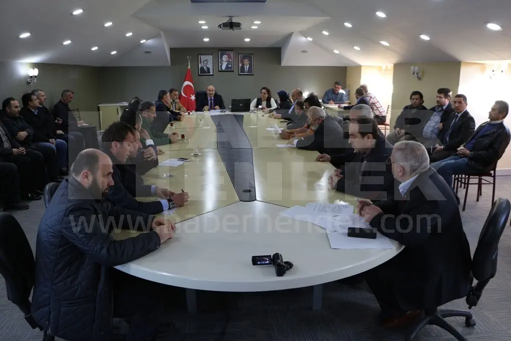 Haber: Meclis Yeni Belediye Başkanını Seçmek İçin Pazartesi Toplanıyor - Öne Çıkan