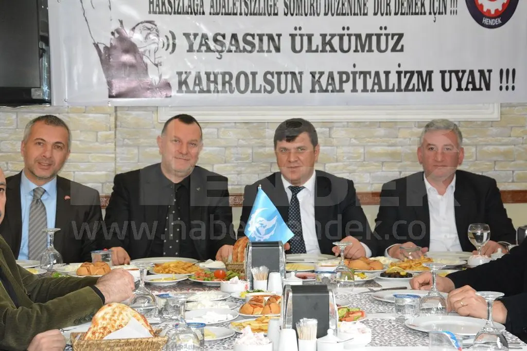 Haber: Ülkücü İşçiler Hendek’te Buluştu - Galeri-2
