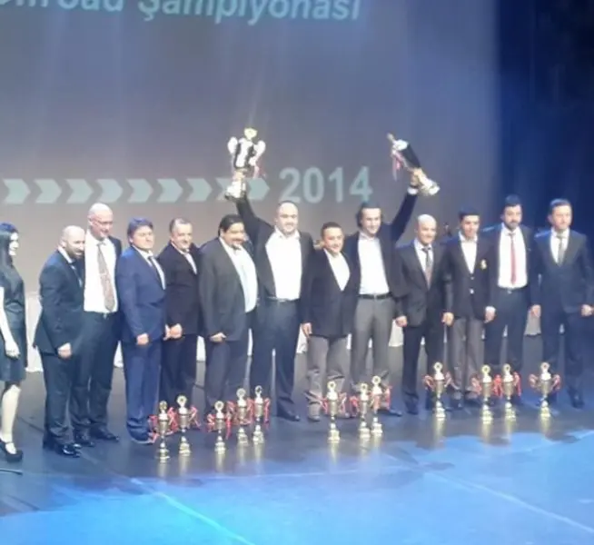Haber: Başkurt ve Mindiloğlu Şampiyonluk kupasını aldılar. - Galeri-2