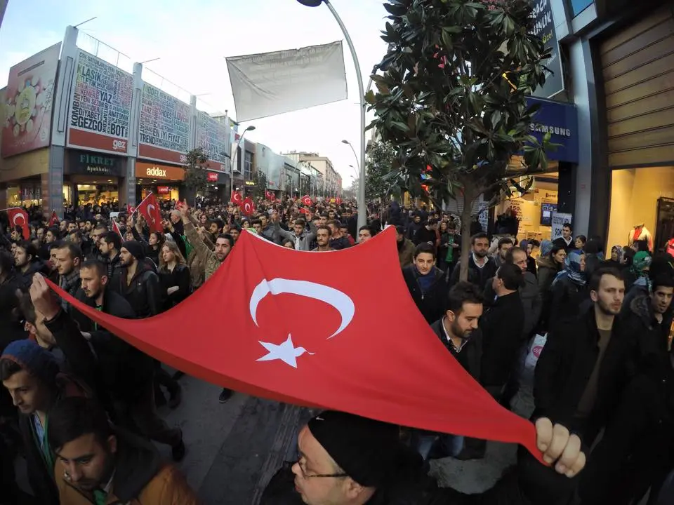 Haber: Ülkücüler  'Fırat Çakıroğlu' için Çark'ta yürüdü! - Öne Çıkan