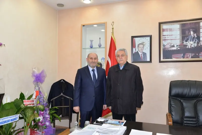 Haber: Eski Başkan Kamışoğlu'ndan İnce Ziyaret - Öne Çıkan