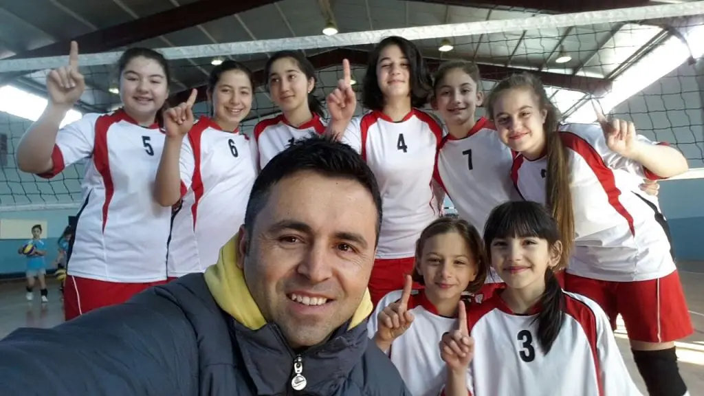 Haber: Voleybolda Şehit Mahmutbey Damgası - Galeri-1