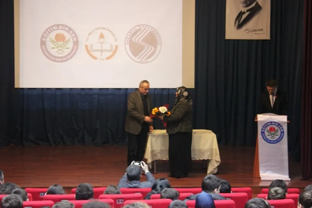 Haber: Öğrencilere "Sınav Öncesi ve Sınav Anı Bilincimizi Etkin Kullanma" Semineri - Galeri-3