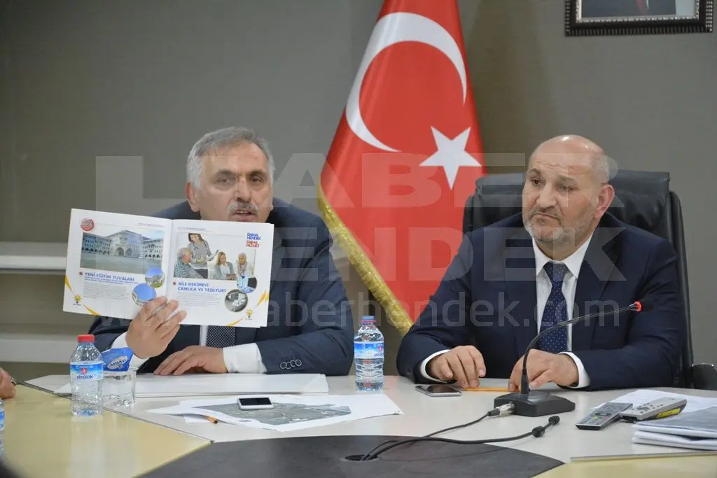 Haber: Hendek Belediye Meclis Toplantısında  İnci gerginliği - Galeri-3