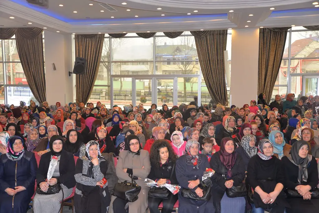 Haber: Kadınlar HGM’de buluştu - Galeri-1