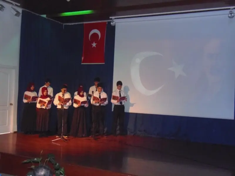 Haber: Hendek’te Öğrenciler İstiklal Marşının Kabulü programı düzenledi - Galeri-3