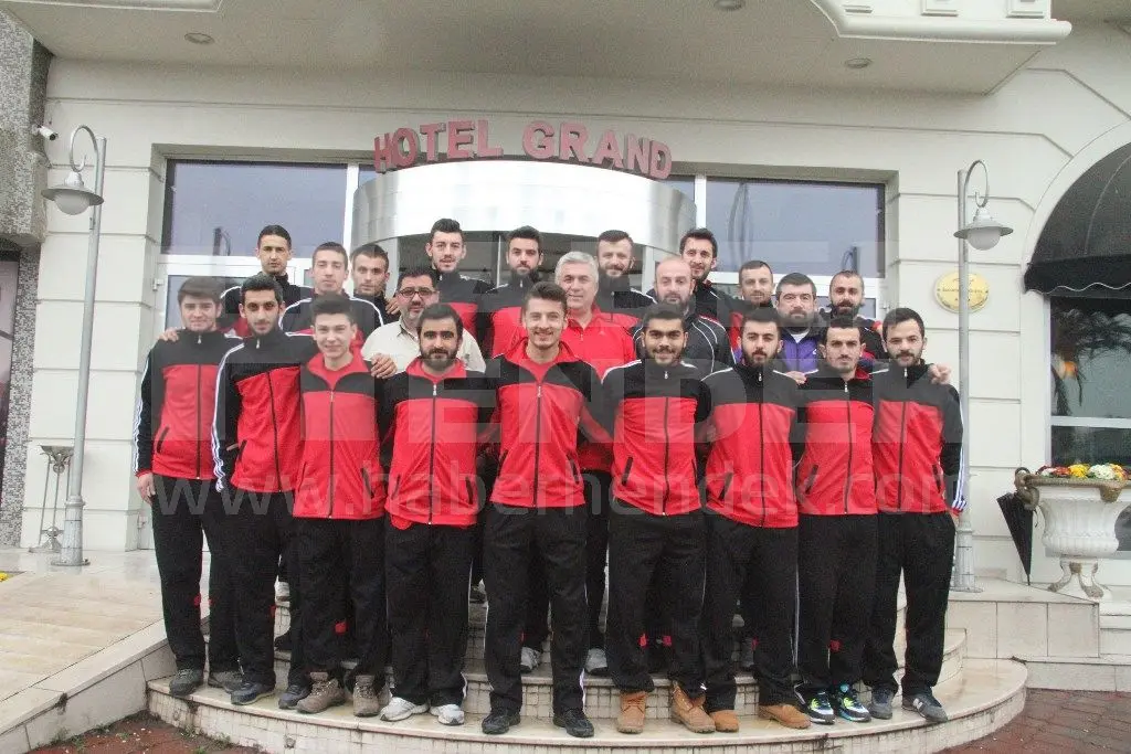 Haber: Hendek Play Of’a Kayıpla Başladı - Galeri-1