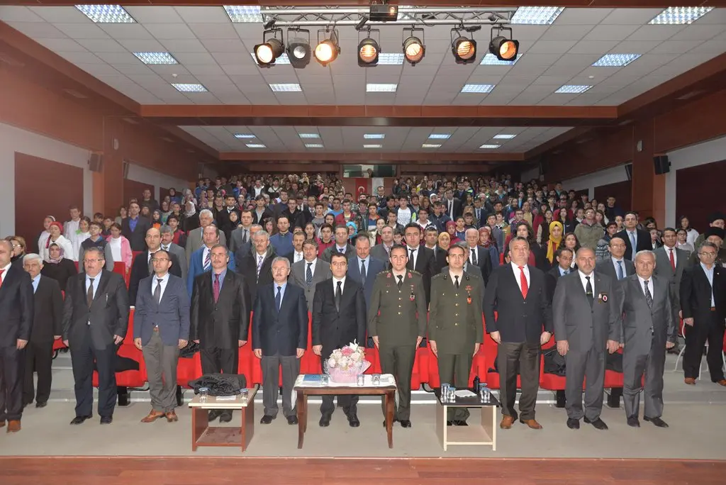 Haber: Hendek’te Çanakkale Şehitleri anıldı - Galeri-3