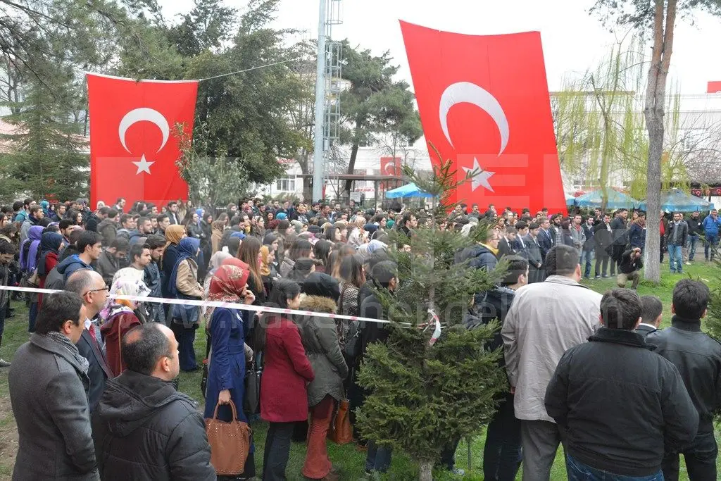Haber: Eğitim Fakültesi Konseyi Çanakkale Zaferini Kutladı - Galeri-4