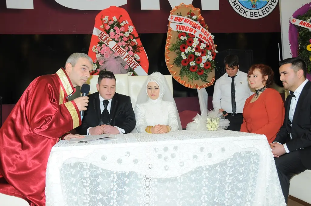 Haber: Cansu ile Tanju bir ömür hayata yelken açtı - Galeri-1