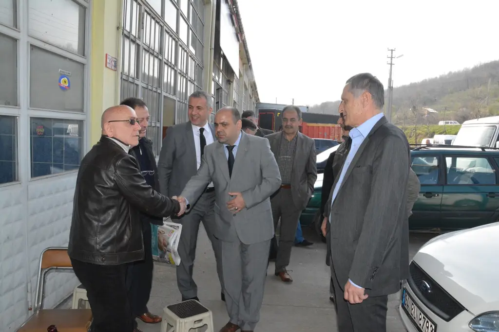Haber: Babaoğlu, Mercan ve Güneş Küçük Sanayi Sitesinde - Galeri-1