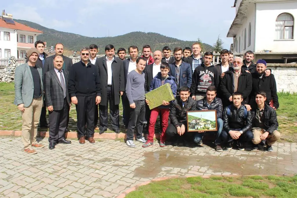 Haber: Hendek İmam Hatipten Birinciliklere Ambargo - Öne Çıkan