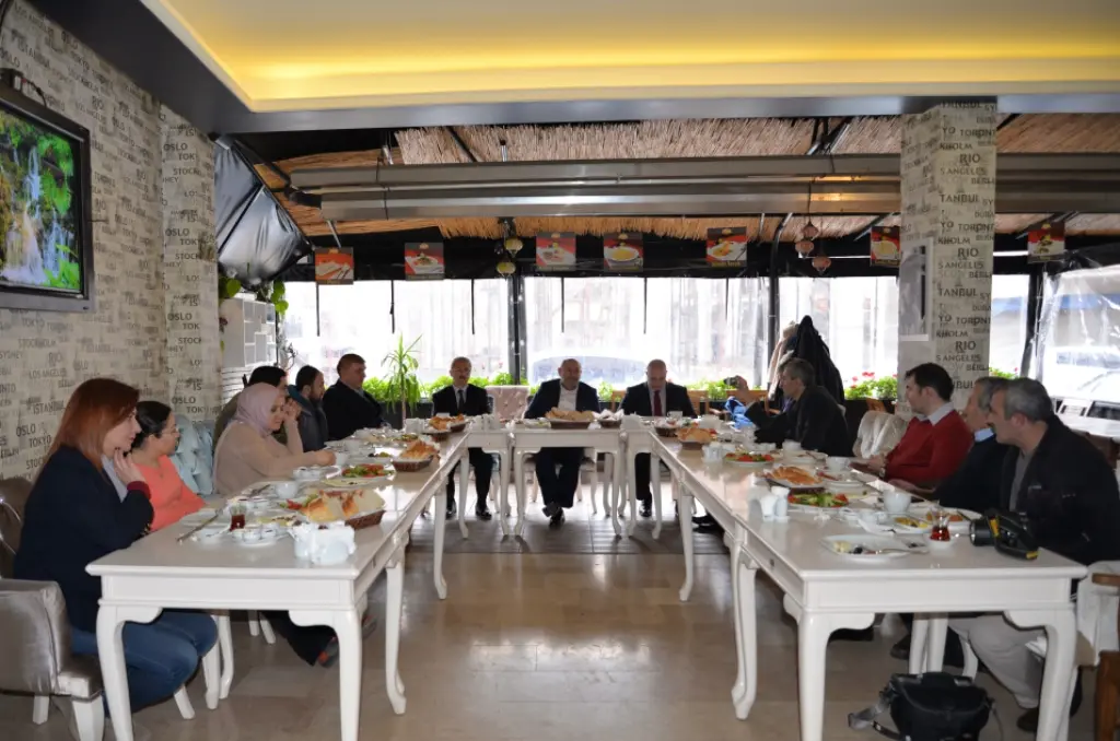 Haber: Püsküllü Hendek Basını İle Buluştu - Galeri-1