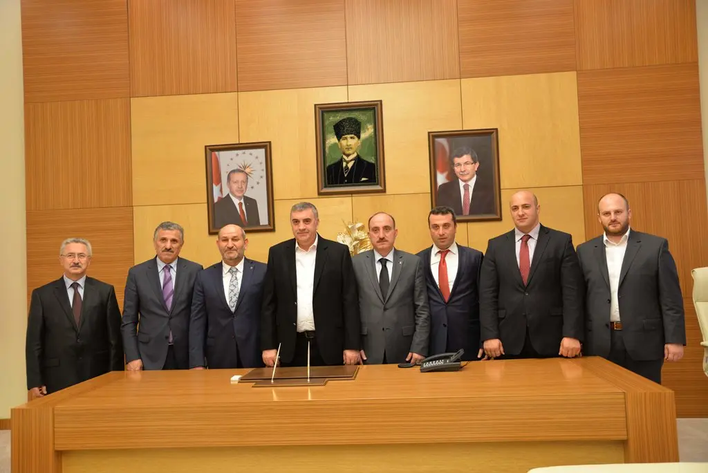 Haber: Püsküllü belediyeleri ziyaret etti - Öne Çıkan