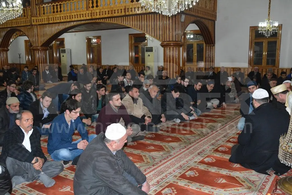 Haber: Başbuğ Alparslan Türkeş dualarla anıldı - Galeri-2