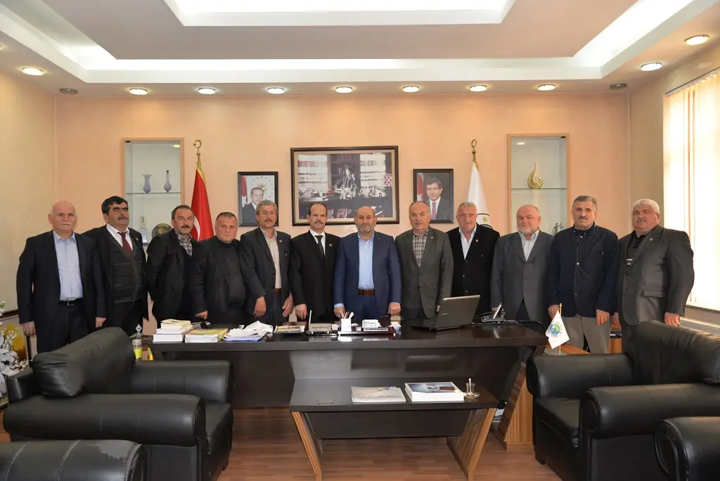 Haber: Muhtarlardan, Püsküllü’ye ziyaret - Öne Çıkan