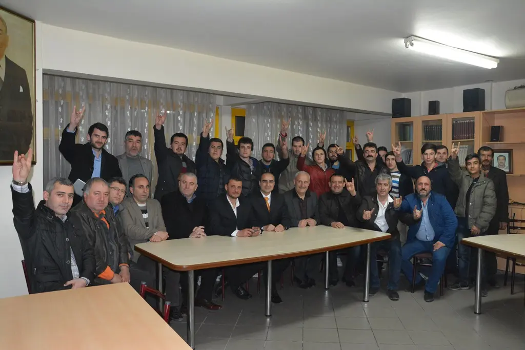 Haber: Taşdeviren Hendek Ülkü Ocaklarında - Öne Çıkan
