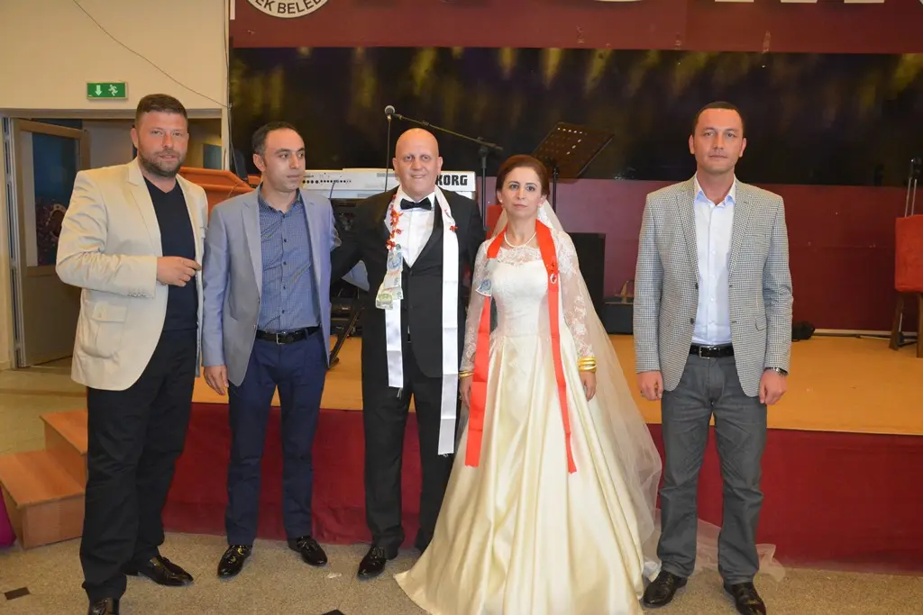 Haber: Nermin & Yavuz Bir Ömür Hayata Yelken Açtılar - Galeri-9