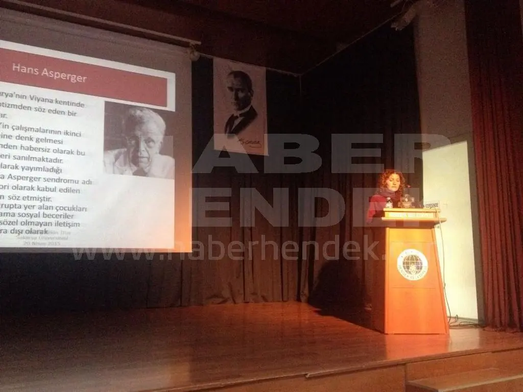 Haber: Özel Eğitim Bölümünden Otizm ile ilgili konferans - Galeri-2
