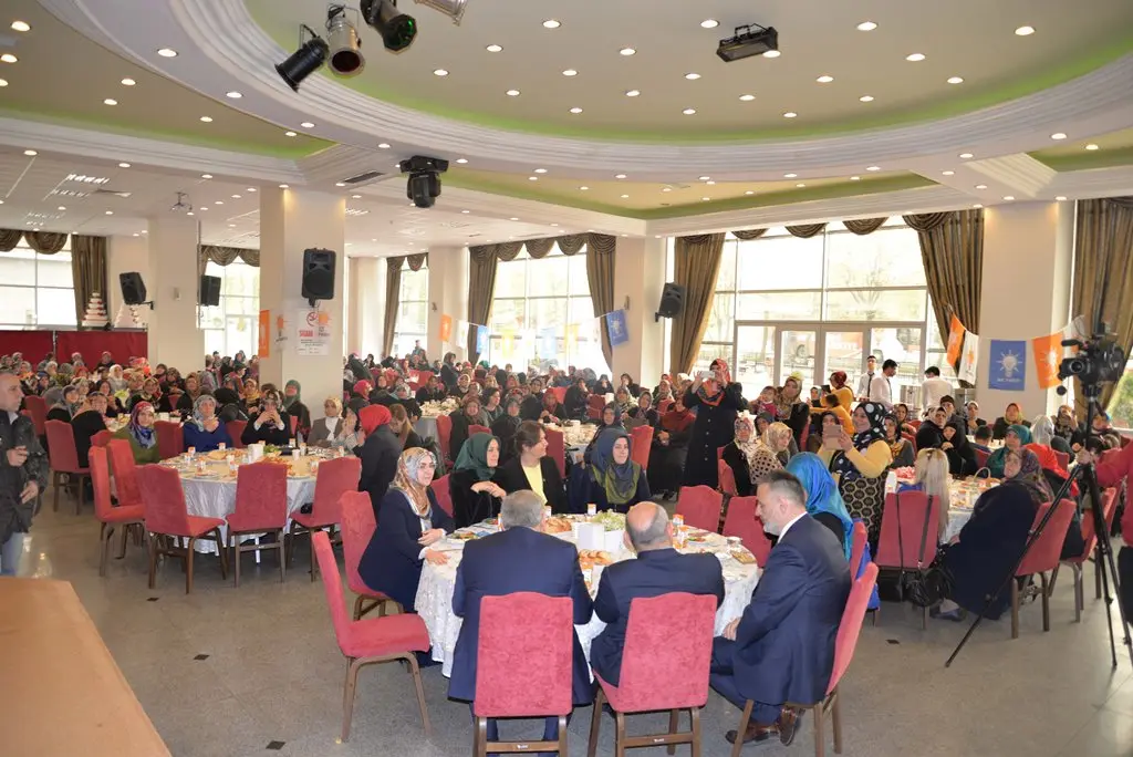 Haber: Hendekli kadınlardan Milletvekili Adaylara karşılama - Galeri-3