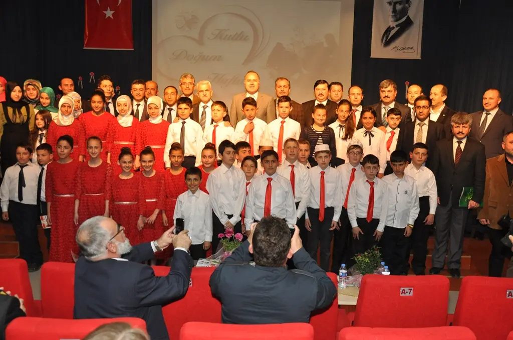 Haber: İMAM HATİP ORTAOKULUNDAN KUTLU DOĞUM PROGRAMI - Galeri-1