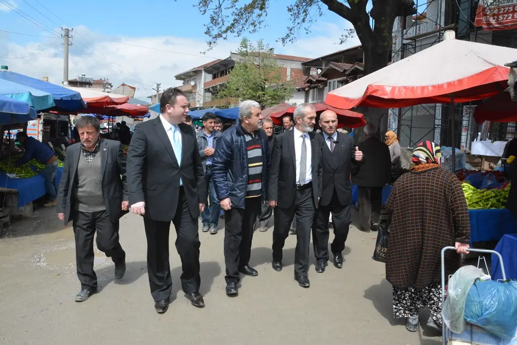 Haber: Geyve, MHP’li Adayları Bağrına Bastı. - Galeri-4