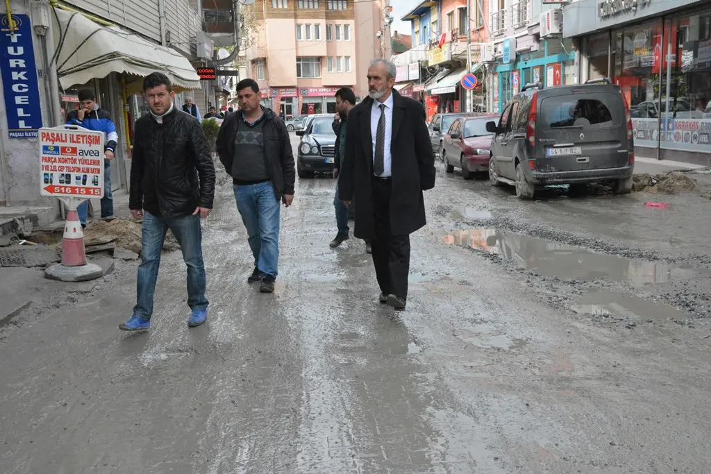 Haber: Geyve, MHP’li Adayları Bağrına Bastı. - Galeri-7
