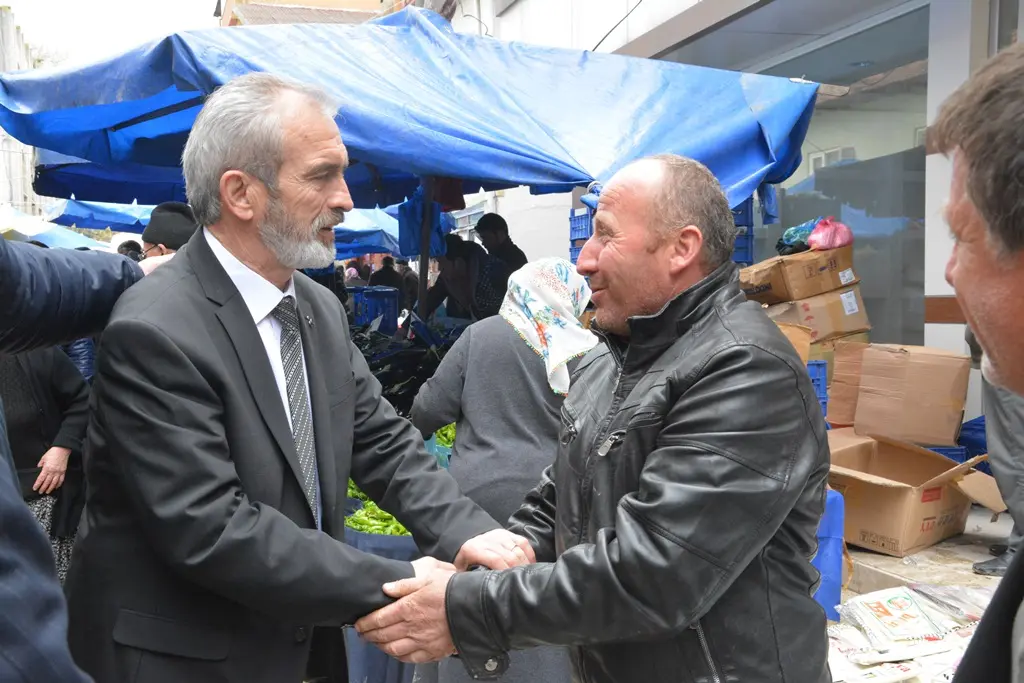 Haber: Geyve, MHP’li Adayları Bağrına Bastı. - Galeri-3