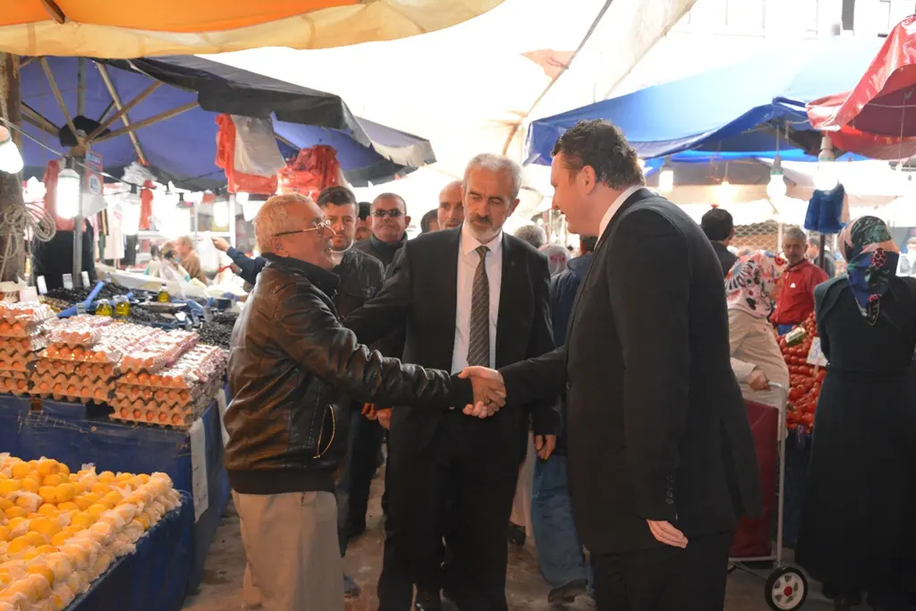 Haber: Geyve, MHP’li Adayları Bağrına Bastı. - Galeri-1