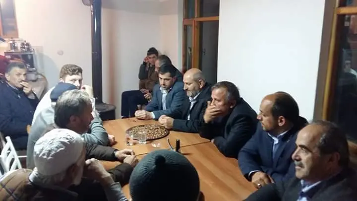 Haber: Hendek Ak parti mahalle ziyaretlerine devam ediyor - Öne Çıkan