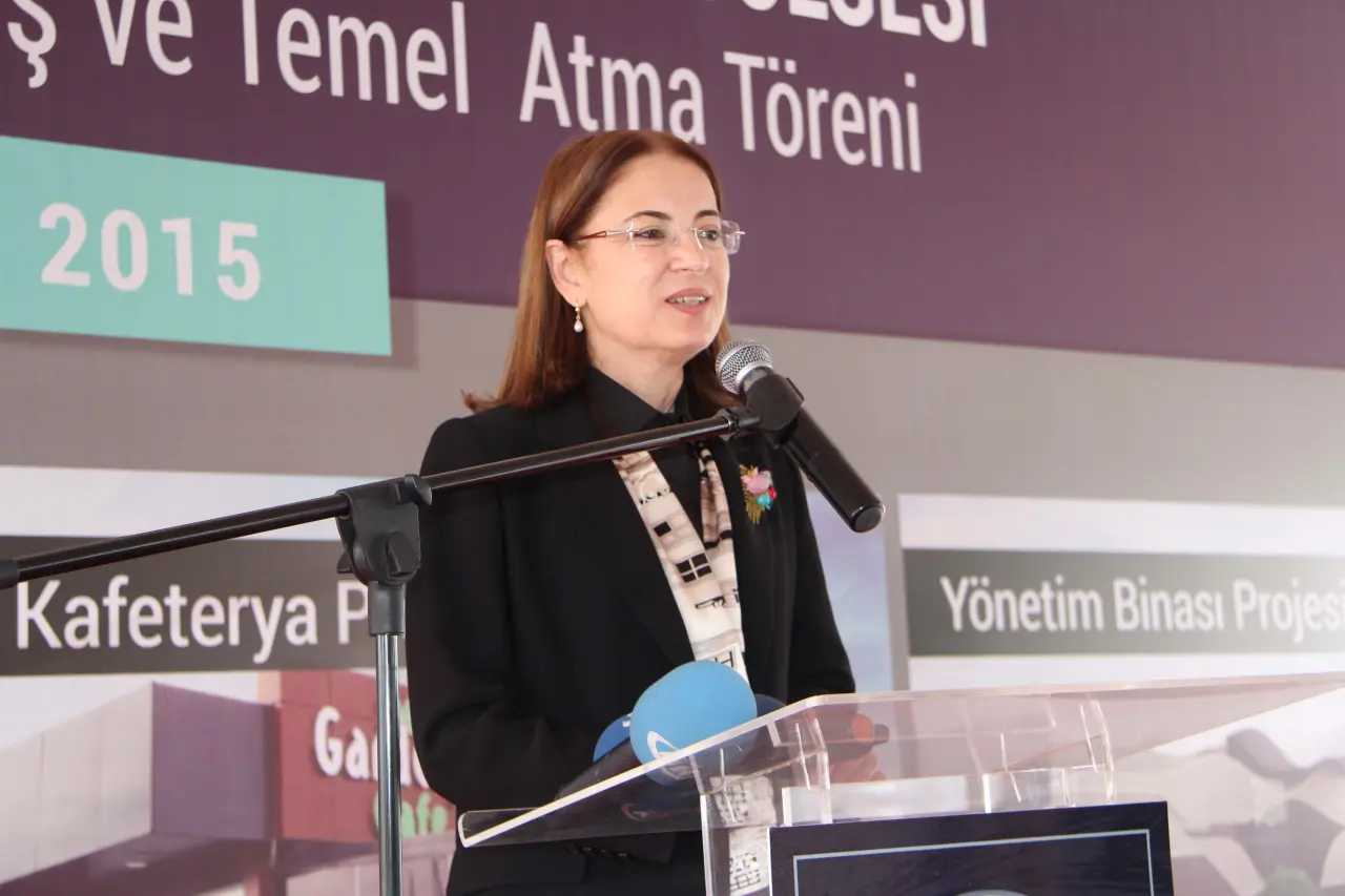 Haber: Hendek OSB de temel atıldı - Galeri-1
