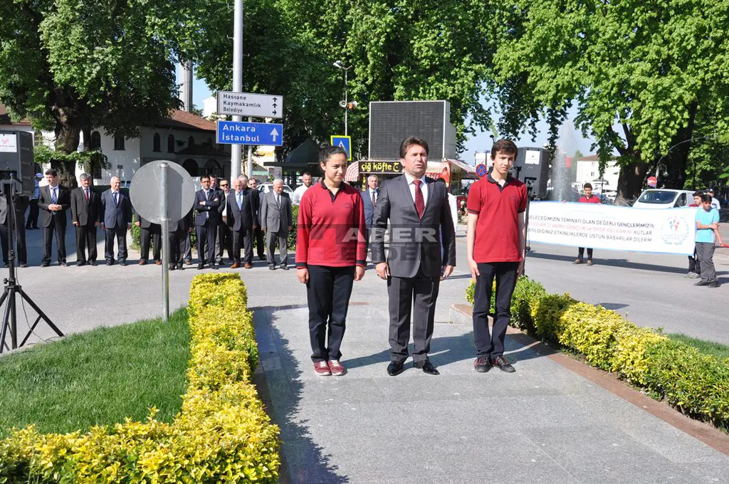 Haber: GENÇLİK HAFTASI ETKİNLİKLERİ BAŞLADI - Galeri-2