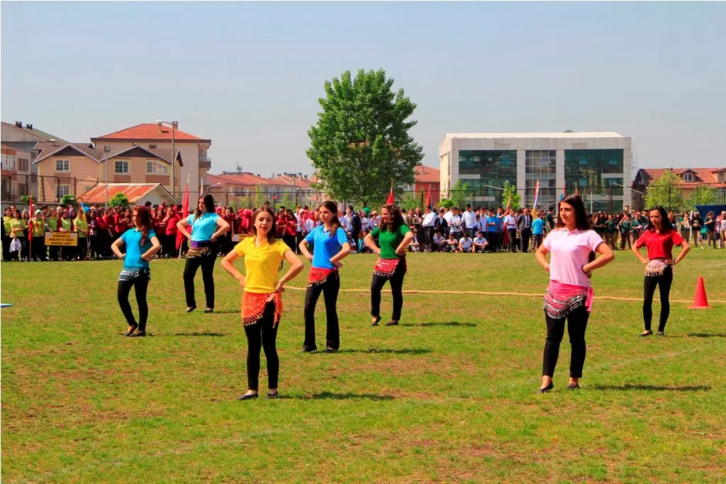 Haber: 19 Mayıs Hendek’te coşku ile kutlandı. - Galeri-2