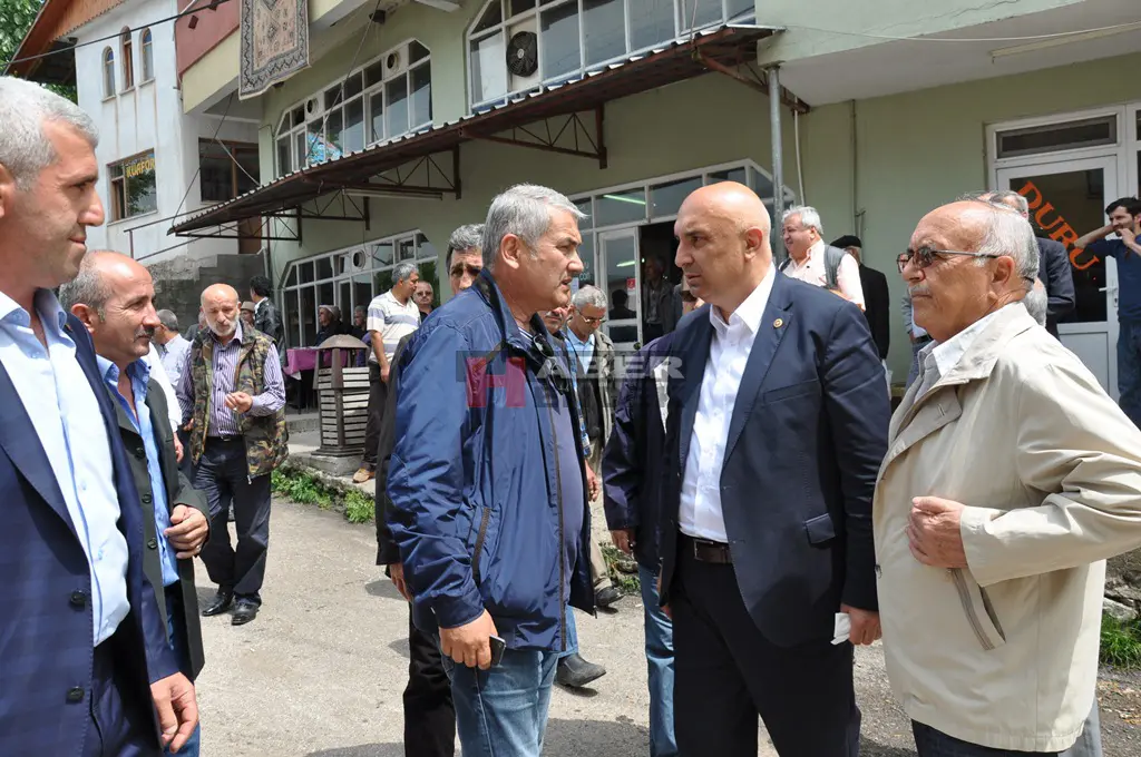 Haber: CHP MAHALLE GEZİLERİNE DEVAM EDİYOR - Galeri-4