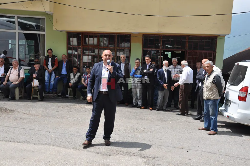 Haber: CHP MAHALLE GEZİLERİNE DEVAM EDİYOR - Galeri-1