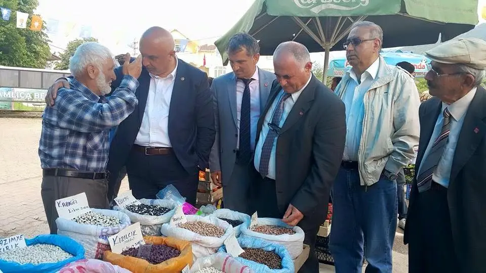 Haber: CHP  Hendek  Dikmen Ve Çamlıca Köylerini Ziyaret Etti. - Galeri-2