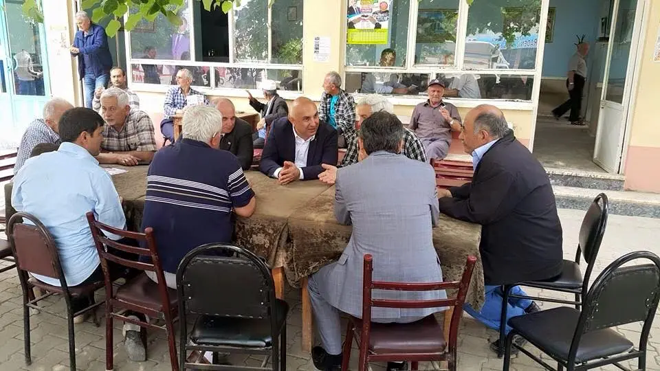 Haber: CHP  Hendek  Dikmen Ve Çamlıca Köylerini Ziyaret Etti. - Galeri-1