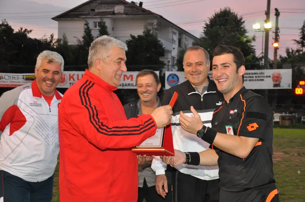 Haber: MİLLİ EĞİTİM ŞAMPİYON OLDU - Galeri-6